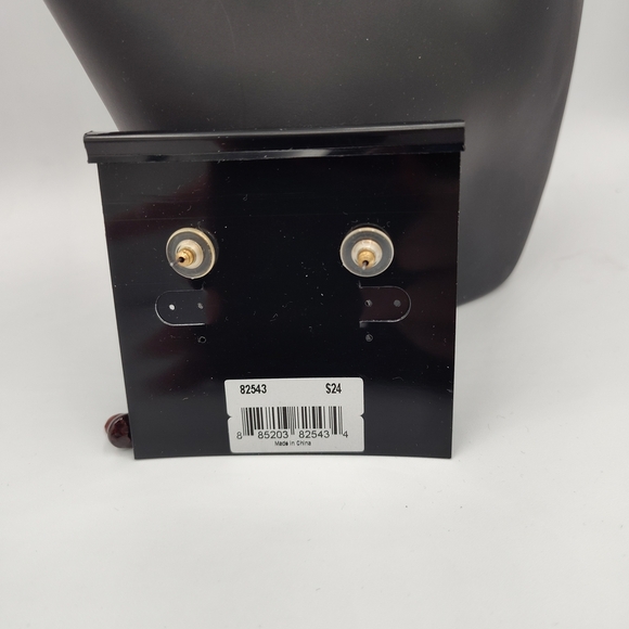 Cookie Lee Chandelier With Red And Gold Detail Earrings NWT ❗❗ 5/$25❗❗ - Picture 2 of 2